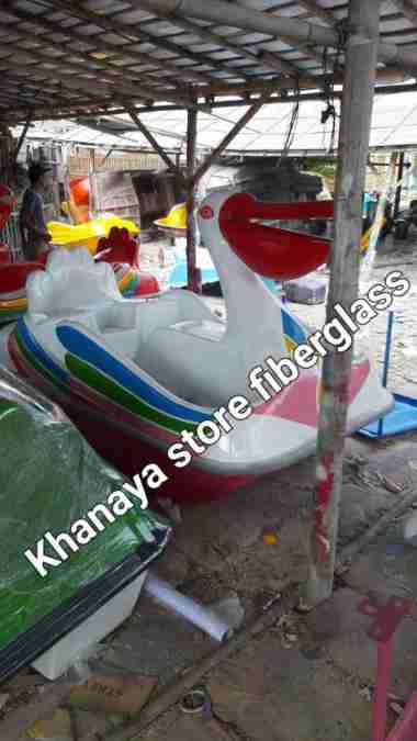 Sepeda air bebek goes,Bebek gowes fiber,sepeda air gowes bebekan,perahu bebekan fiber murah baru!