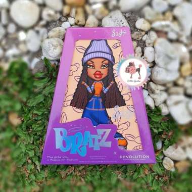 Revolution x Bratz Doll Palette Sasha