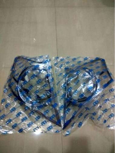 Garnish Lampu Stoplamp / List Lampu Belakang Chrome Honda Brio