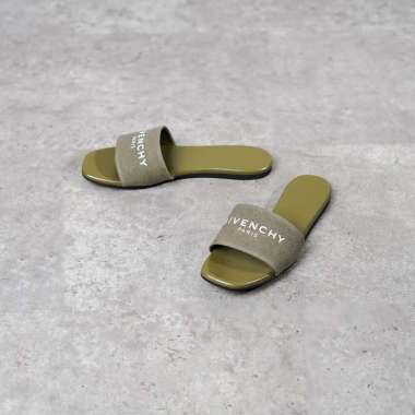 Sandal GIVENCHY TEXT WHITE OLIVE FLAT SANDAL 100% ORIGINAL 37