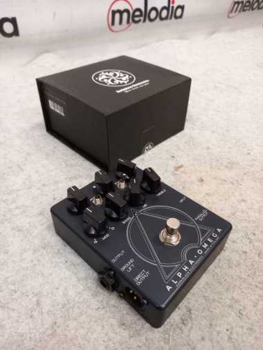 Darkglass Alpha Omega Dual Bass Preamp OD Pedal Bass Effect