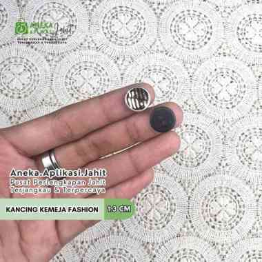 100 BIJI KANCING BAJU KEMEJA / KANCING FASHION M&T 18L (1.2 CM) 4 LUBANG / KANCING CLASIK YN-UV 2020