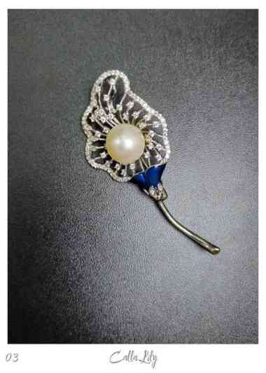 Bros Mutiara Air Laut Asli dengan Desain Bunga Floral - Ellyhan Jewelry 3