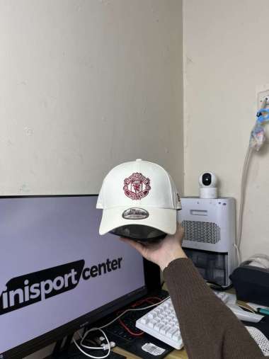 TOPI 9FORTY NEW ERA MANCHESTER UNITED SEASONAL ORIGINAL 60363681