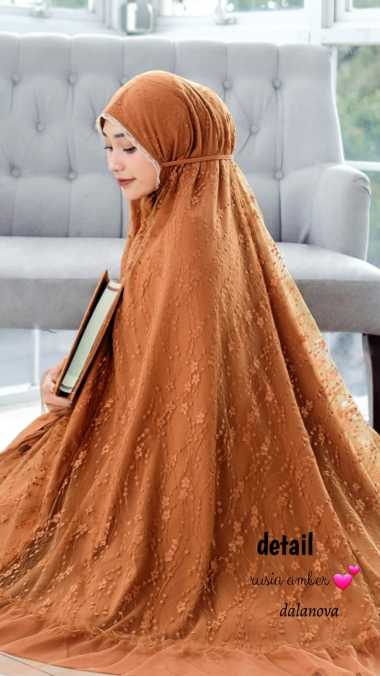 Mukena Rusia Amber Dalanova