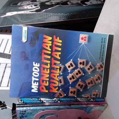 METODE PENELITIAN KUALITATIF
