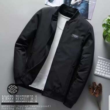Jaket Pria Bomber Executive Two Waterproof Original Sensor Hitam L