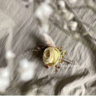 KORSASE BUNGA ARTIFICIAL MAWAR BUNGA JAS PRIA GROOMS FLOWER - Banana Yellow