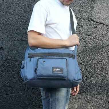 Tas Sling Bag Pria Bahan Dinir Besar Murah / Tas Selempang Pria
