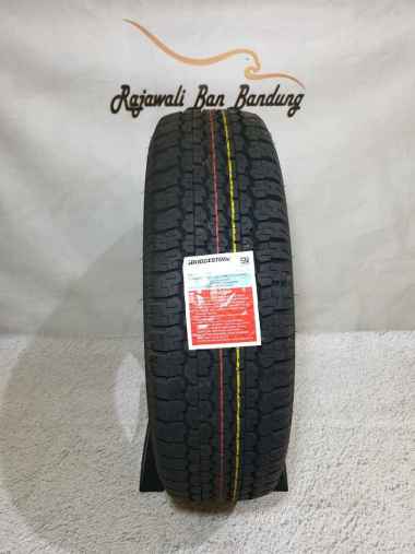 Ban Mobil Bridgestone size 235/75 R15 Dueler D689