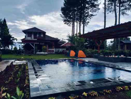 Sewa villa murah/Sewa villa puncak bogor/top view/Villa Omah Sikurdi weekday