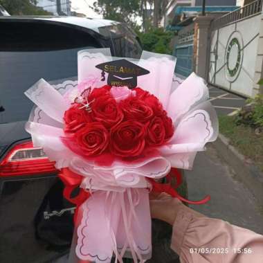 Buket bunga sabun kado ultah hadiah valentine wisuda anniversary murah L