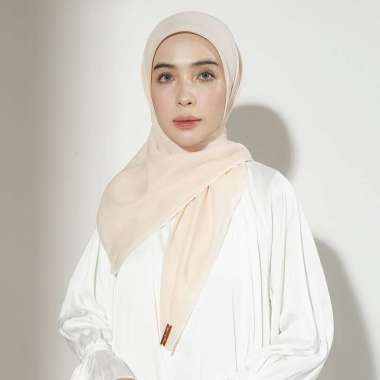 Lozy Hijab - Paris Embroidery Signature Square Champagne