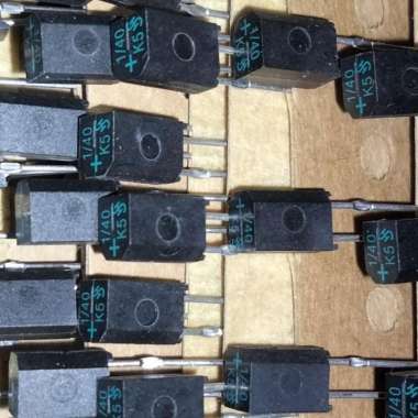 Tantalum 0.15UF 0.22UF 0.33UF 1UF 2.2UF 3.3UF 10UF 22UF 100UF 1UF/40V SEGI