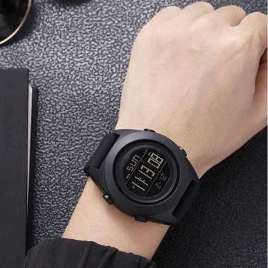 Jam Tangan Pria Digital Chrono Multifunction LED Backlight 1867 Aneh Pria Casual Jarum Divigo Tangam