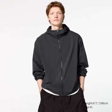 UNIQLO Jaket Parka Saku Hoodie Pocketable pria Proteksi Sinar UV Protection Water-Repellent Black L