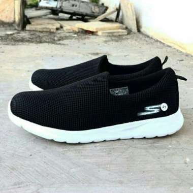 Skechers sepatu slip on pria full black 40 hitam polos