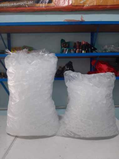 Es Kristal Kemasan Plastik 10 Kg Es Batu Krystal