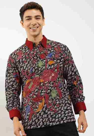 Arjuna Weda Kemeja Batik Cendrawasih 58255092 - Merah S