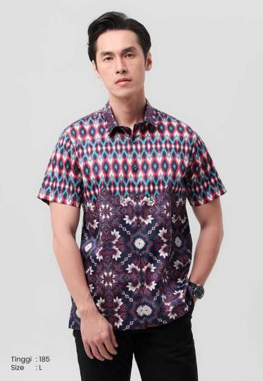 MANZONE - Kemeja Batik Lengan Pendek Modern Fit Tamasurya- Maroon Maroon S