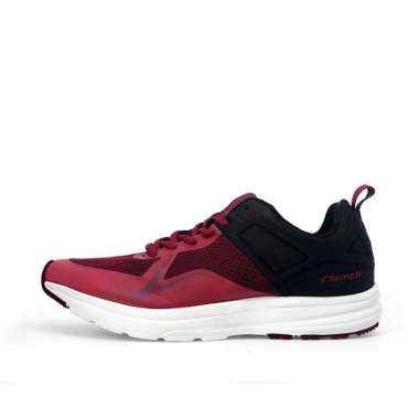 Rhumell Volvo Sepatu Running 42 Maroon Hitam