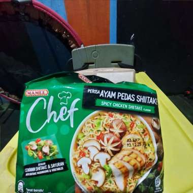 Mamee Chef Ayam Pedas Shiitake isi 4 ( 4x78gr ) Mie Mamee Chef Spicy Chicken Shiitake
