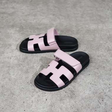 Sandal HERMES CHYPRE ROSE PINK SANDAL 100% ORIGINAL 37