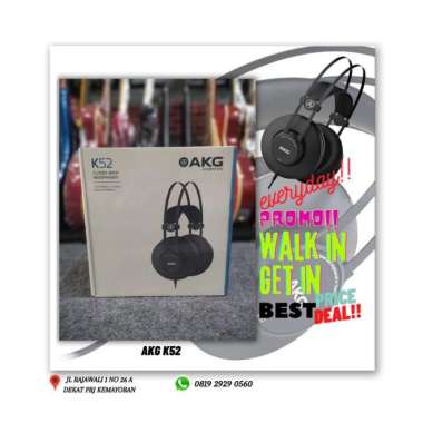 AKG K52