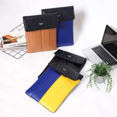 Martin Versa Tas Pria Wanita Tas Case Laptop Sintetis Coklat