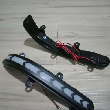 Lampu Sein Spion Mobil All New Avanza With Running LED Terbaik
