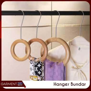 Hanger Kayu Cokelat Natural Bulat Gantungan Lemari Display Toko Baju Syal Dasi Jilbab Model Unik Aes