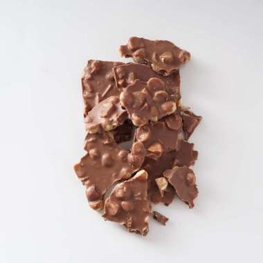 Pipiltin Cocoa Cokelat Cracks - Milk Chocolate Macadamia Nut