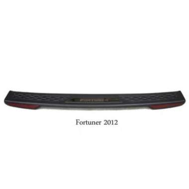Sillplate / Sill Plate Pintu Belakang Injection Fortuner TRD 2005-2015