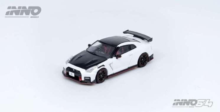 Inno64 Diecast Mobil Nissan Skyline GTR R35 IN64-R35N-WHI