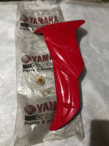 LEG SHIELD COVER SAYAP LUAR KIRI YAMAHA JUPITER Z BURHAN 5TP ORIGINAL YGP MERAH