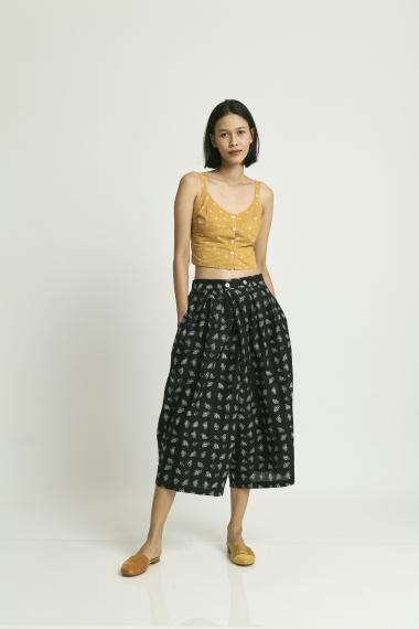 Sejauh Mata Memandang Celana Dua Kancing Bunga Pencar Black