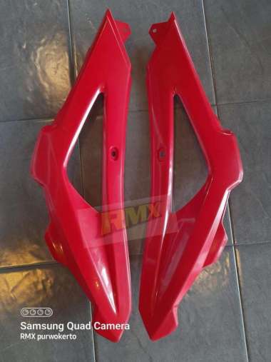 Cover Tangki Husqvarna 2010