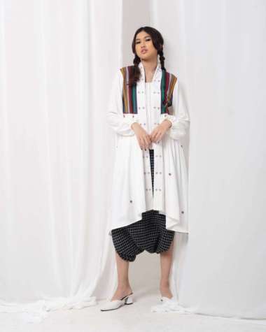 Lembayung Lurik Kebaya White M