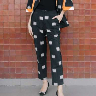 Puspa Pants - Amanda Hartanto Batik