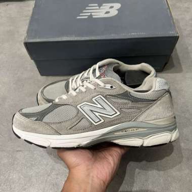 New Balance 990 v3 Grey #M202