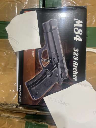 MAINAN REPLIKA / MAINAN MENYERUPAI M84 323 ARCHER WG