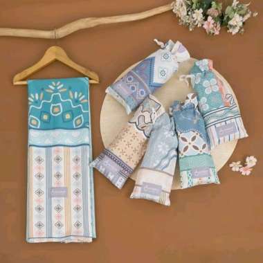 Omiland Gendongan Jarik Heritage Series Ginkgo Biloba