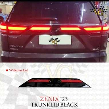Trunk Lid / Trunklid Belakang Led Innova Zenix