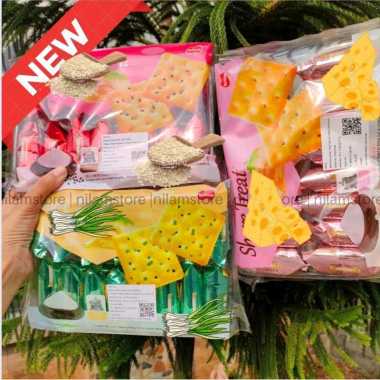 Biskuit Bairong isi 16 pcs Bairong Keju Bungkus Pink
