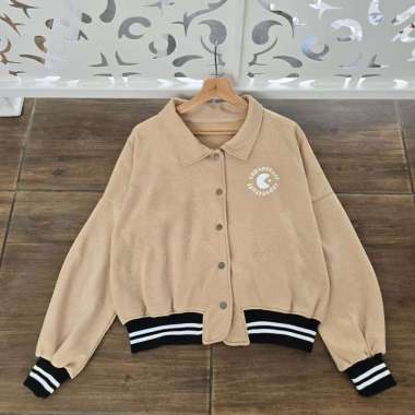 Kiukiu Caps Baseball Jaket - Jaket Crop Top Wanita - Jaket Crop Hitam - Jaket Crop Mocca - Jaket Wan