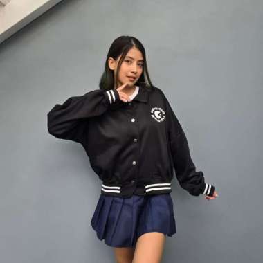 Kiukiu Caps Baseball Jaket - Jaket Crop Top Wanita - Jaket Crop Hitam - Jaket Crop Mocca - Jaket Wan