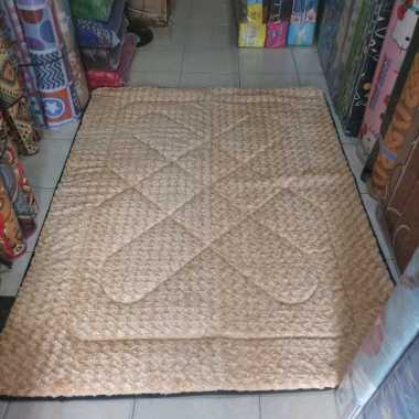 nobi karpet bludru rasfur premium / karpet bulu ruang keluarga / karpet rasfur premium / karpet bulu