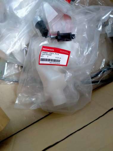 tabung air wiper / tank washer brio mobilio 2014 2015 2016 2017 2018
