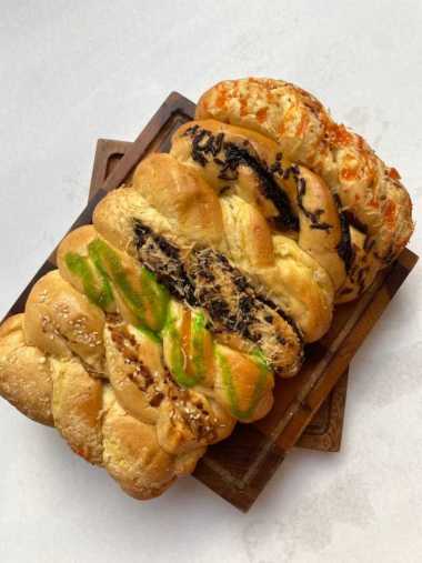 KASUR KOMBINASI - by Dika Bakery