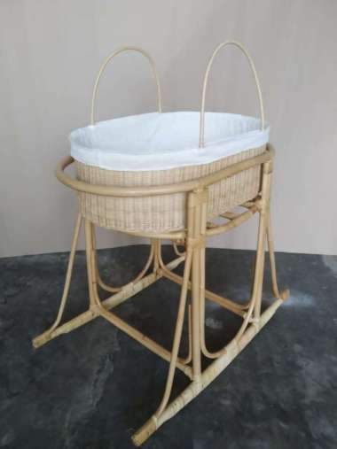 Tempat Tidur Bayi Rotan - Baby Box